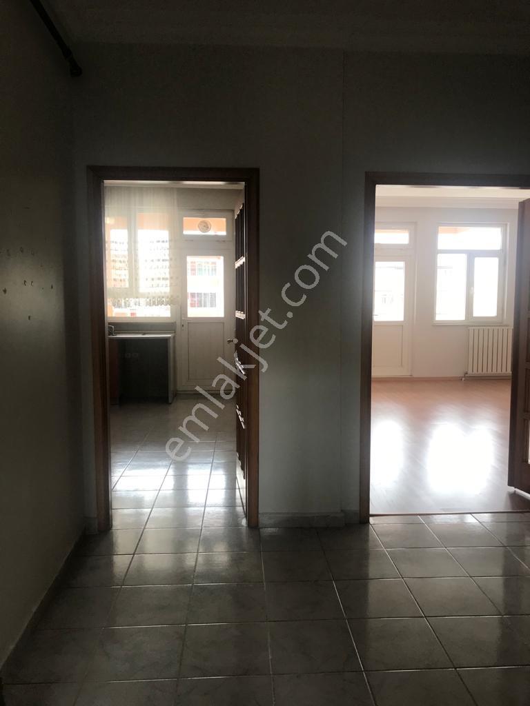 Özsoy Emlak Edirne Ekol Hastane Yanı Satılık 3+1 Mükemel Daire - Görsel 9