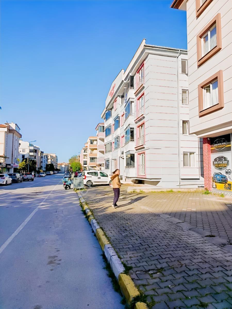 İlkgün Gayrimenkul'den Bahçelievler Mah.satılık 3+1 Daire - Görsel 32