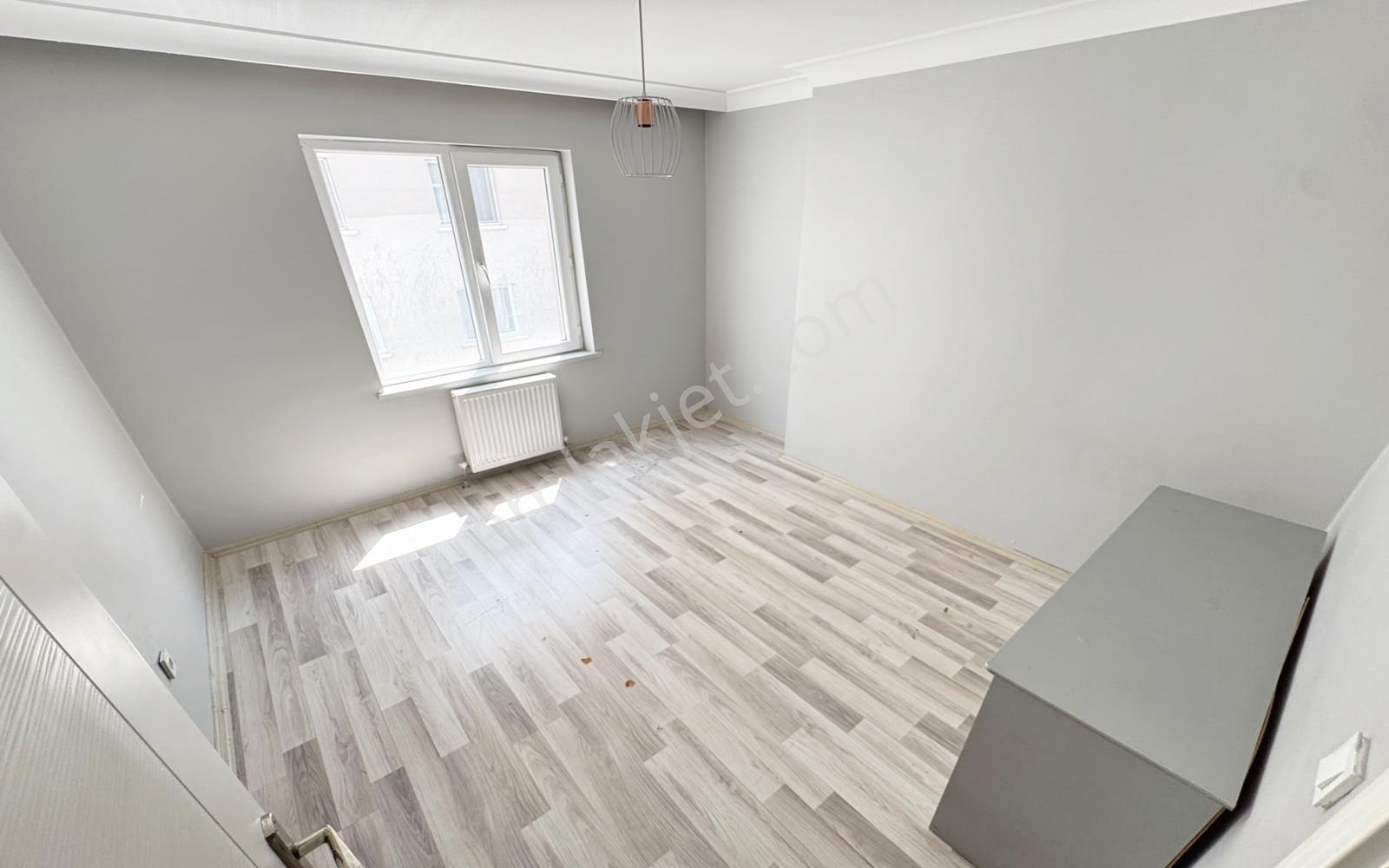 Atapark Mahalle'si 340 Cadde Dibi Ebv. Banyolu 3+1 Kiralık Daire - Görsel 25