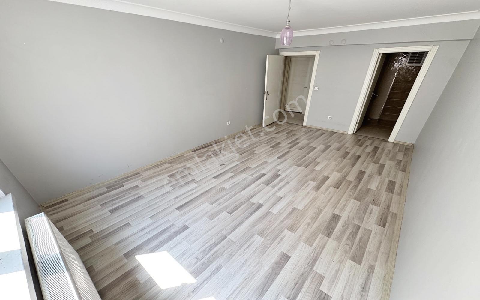 Atapark Mahalle'si 340 Cadde Dibi Ebv. Banyolu 3+1 Kiralık Daire - Görsel 22