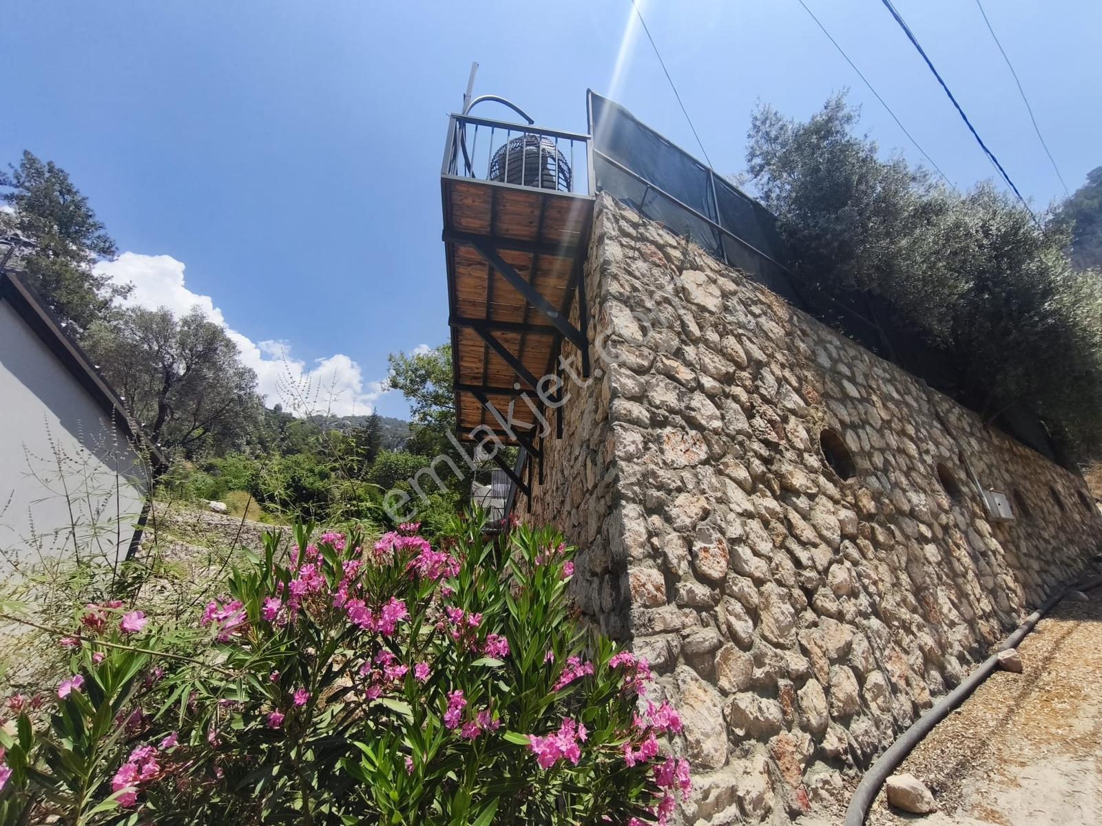 Fethiye Faralyada 2 Adet Özel Havuzlu Bungalov Bulunan Bahçe - Görsel 13