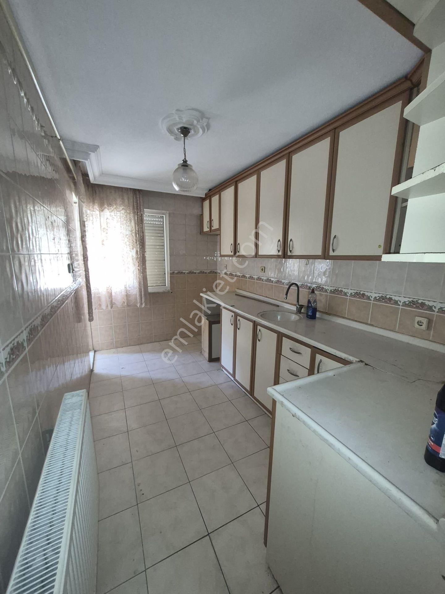 Çarşıya 200 Metre | Doğalgazlı | Asansörlü | 3+1 Kiralık Daire - Görsel 9