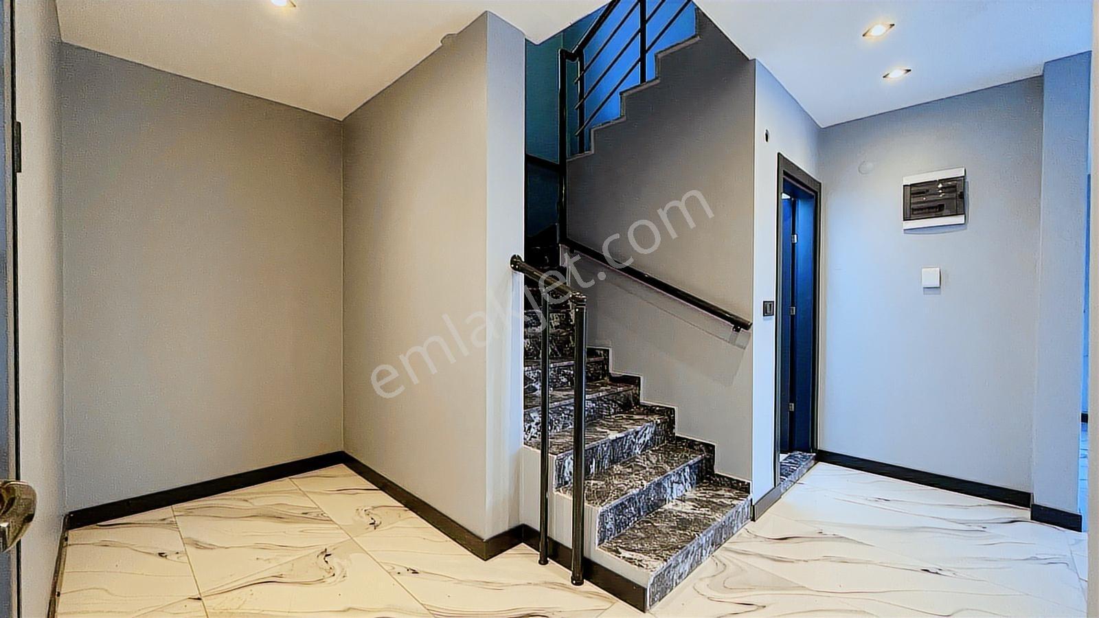 Didim Akbükte Satılık Köşe Başı Müstakil Havuzlu Villa - Görsel 7