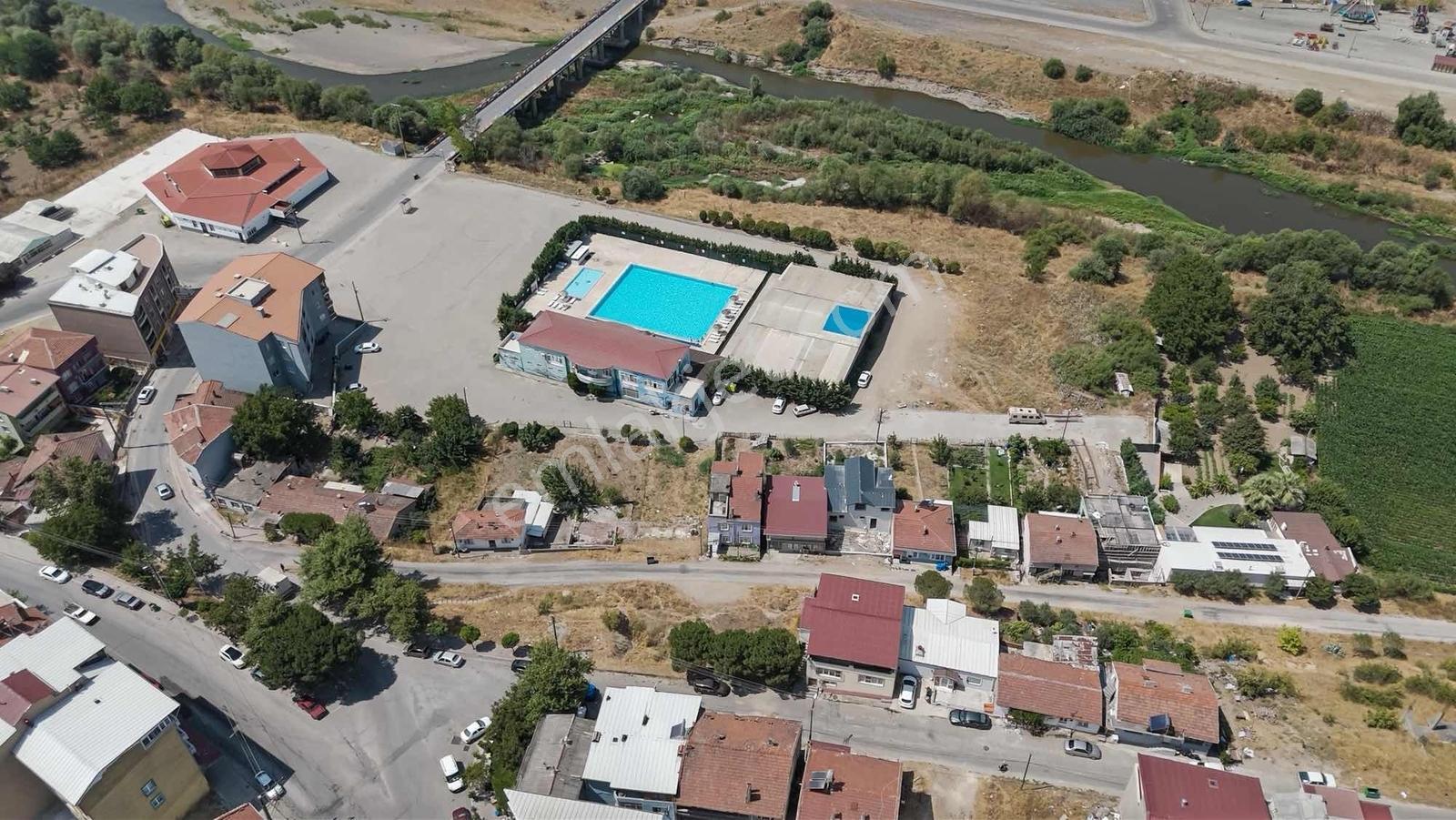 Havuz Ve Susurluk Manzaralı 15-22 Dairelik Arsa - Görsel 20