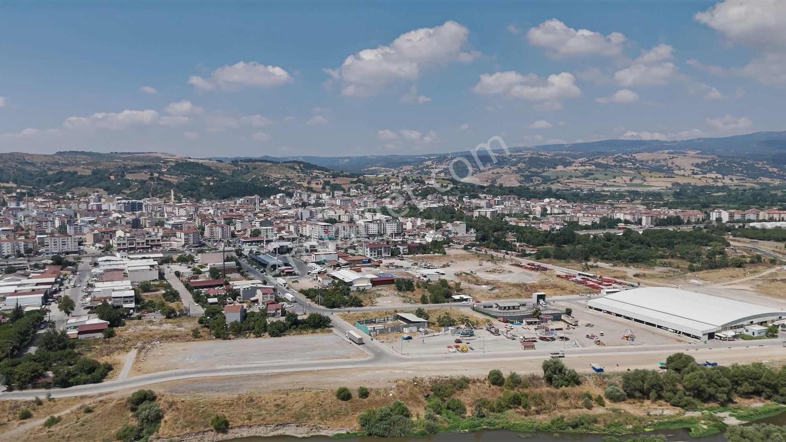 Havuz Ve Susurluk Manzaralı 15-22 Dairelik Arsa - Görsel 11