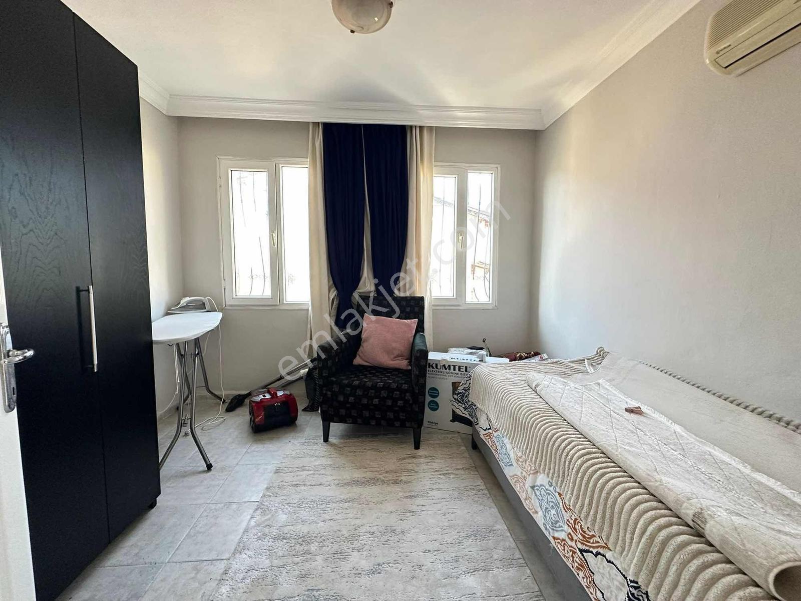 Kuşadasında Özel Havuzlu 4+1 Denize Yakın Villa - Görsel 28