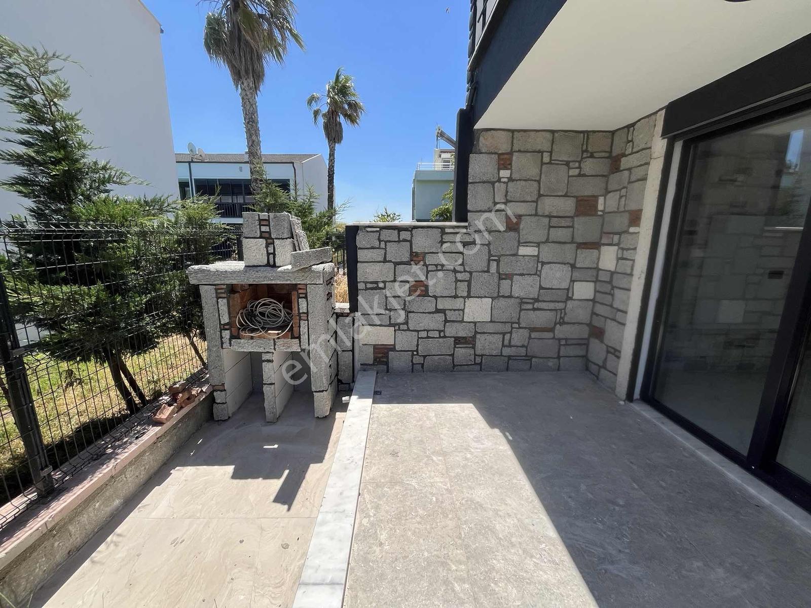 Dağlı Gayrimenkulden|denize Yakın|taş|mimarili|3+1|villa! - Görsel 19