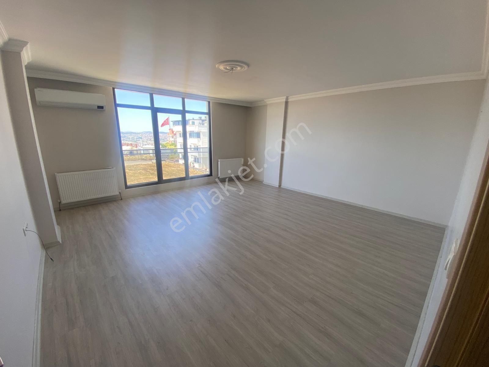Yankı'dan Darıcada Deniz Manzaralı Boş 4+2 Düblek 165 M2 Daire - Görsel 8