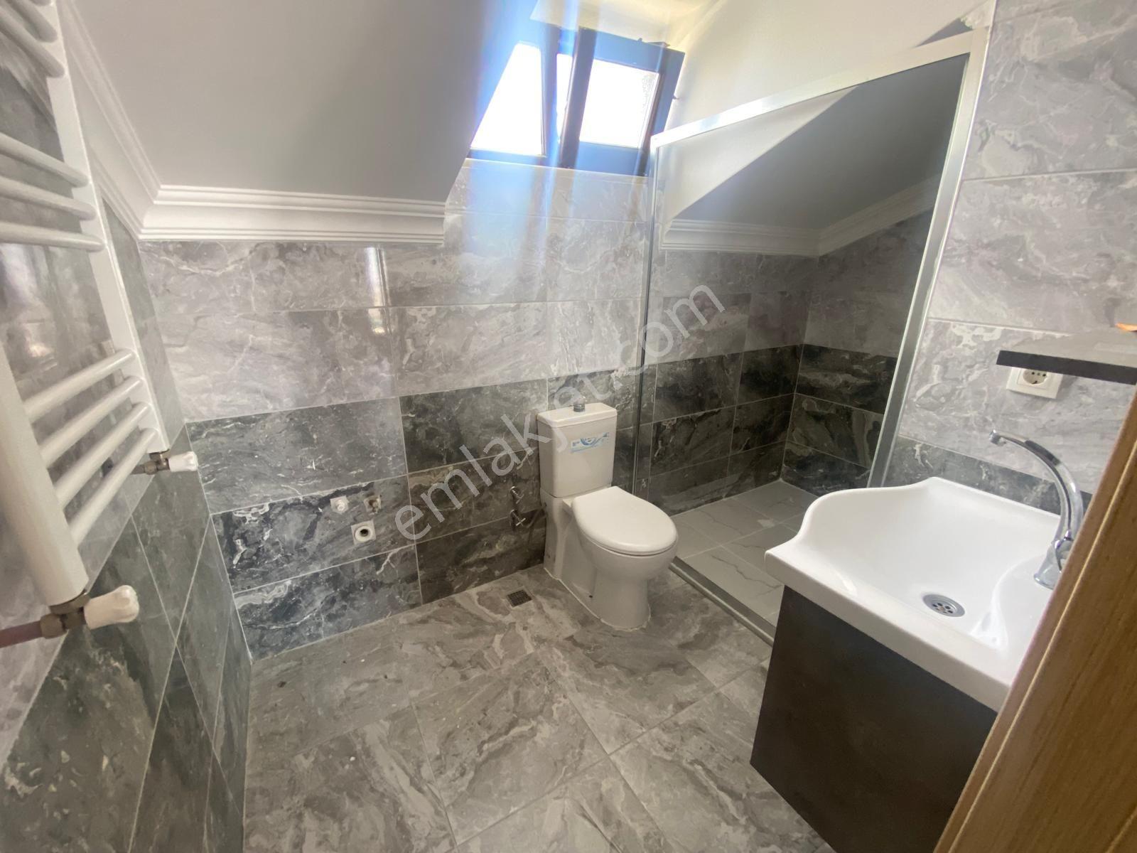 Yankı'dan Darıcada Deniz Manzaralı Boş 4+2 Düblek 165 M2 Daire - Görsel 27