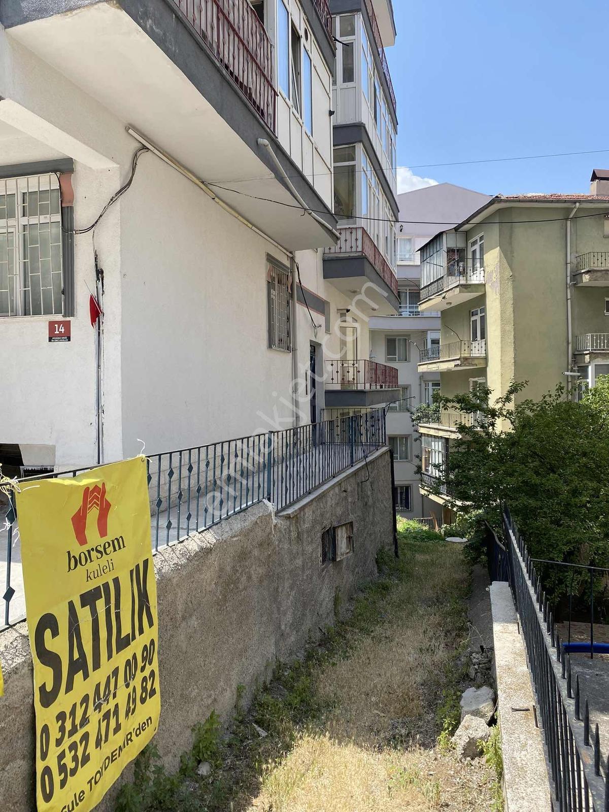 Kolej Aydoğmuş Sokakta 2+1 Satılık Daire - Görsel 11