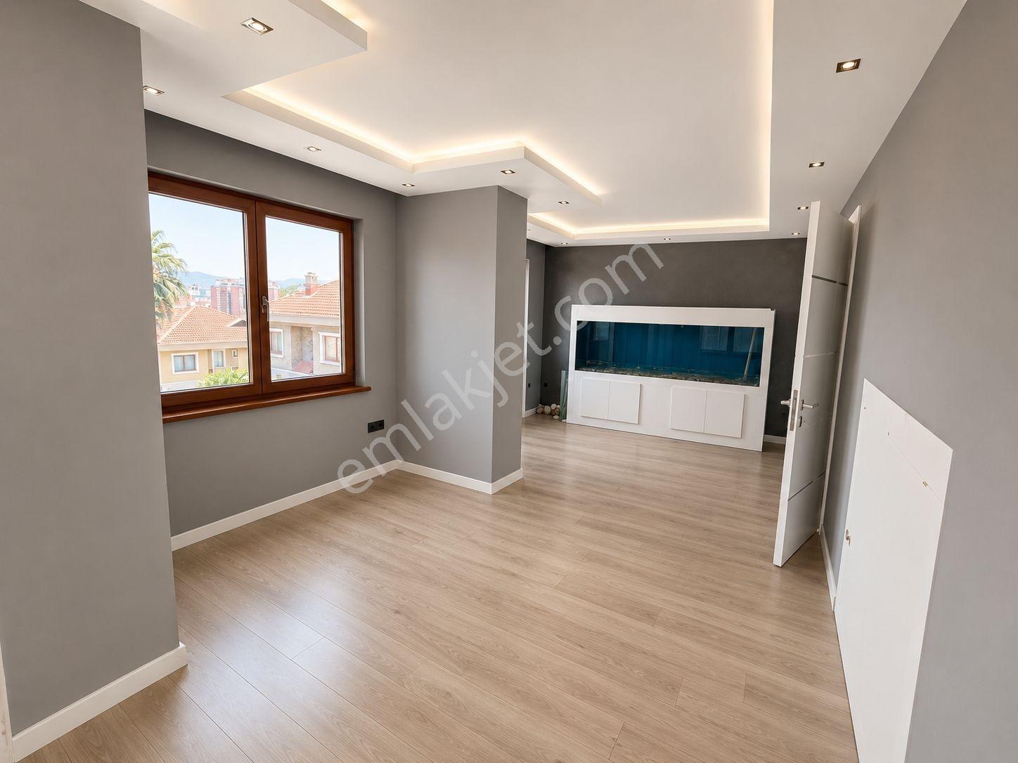 Nilüfer Özlüce'de Prestijli Site İçerisinde 5+2 Lüks Villa - Görsel 23