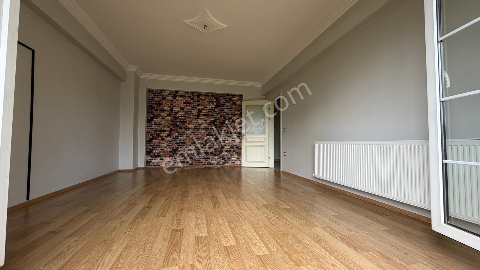 Serdivan'da Satılık: Panorama Sitesi, Havuzlu, Bahçeli 3+1 Daire - Görsel 17