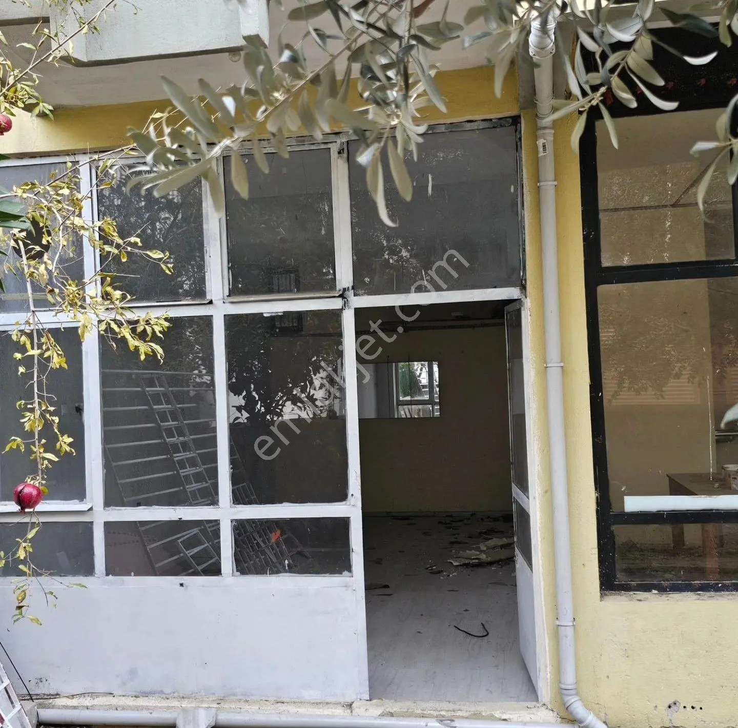 Kurtuluş Mahallesi Satılık 4 Dükkan - Görsel 5