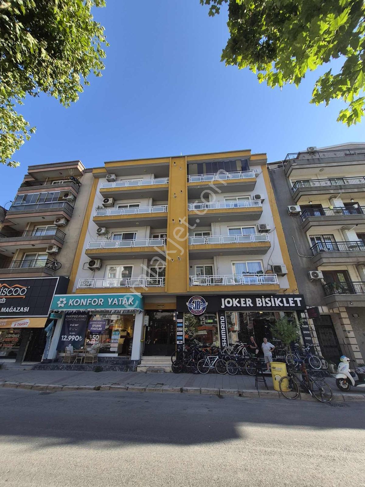 Ordu Caddesi Üzerinde, Fırsat 5+2 Geniş Dubleks Çatı Katı - Görsel 6