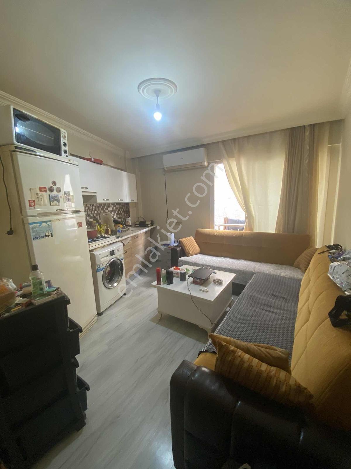 Aydın Doğu Gazi Bulvarı Üzerinde Ful Eşyalı Kiralık 1+1 Daire - Görsel 6