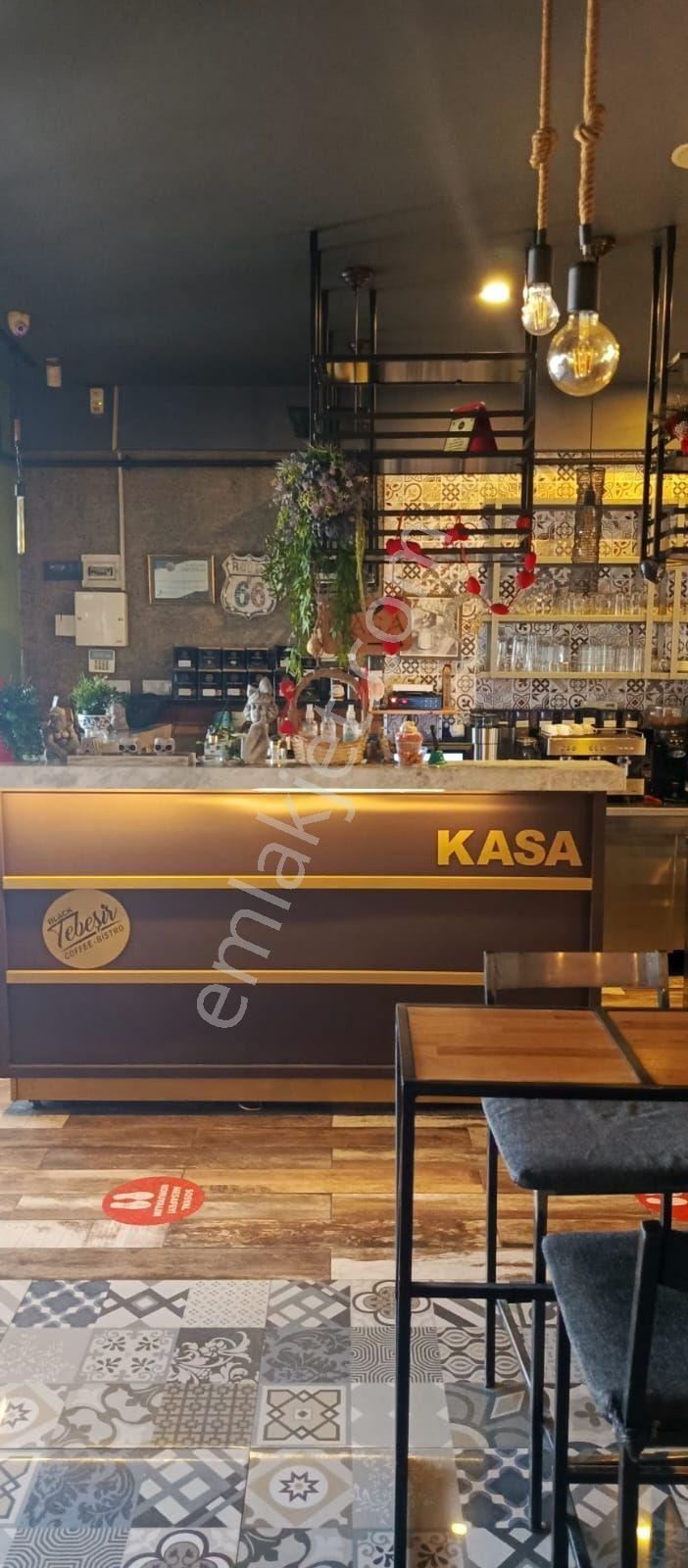 Satılık Mülküyle Birlikte Çalışır Halde Kafe - Görsel 5