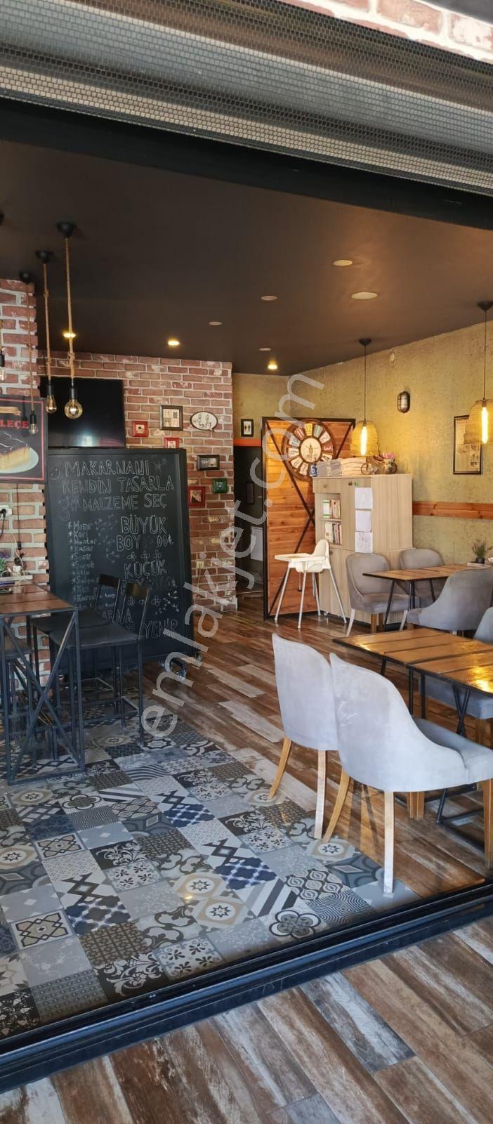 Satılık Mülküyle Birlikte Çalışır Halde Kafe - Görsel 29