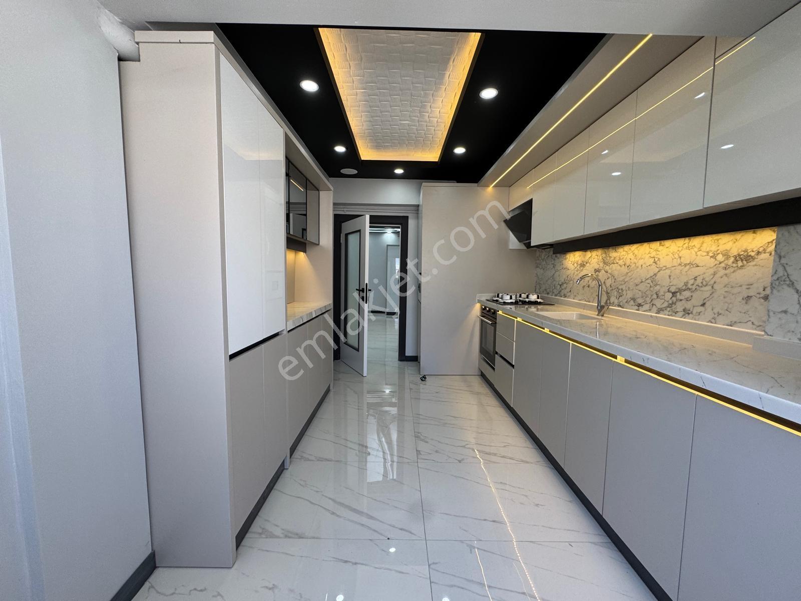 Selçuklu Mah'de 3+1 Ön Cephe Salon Bağımsız Ful Yapılı!!! - Görsel 6