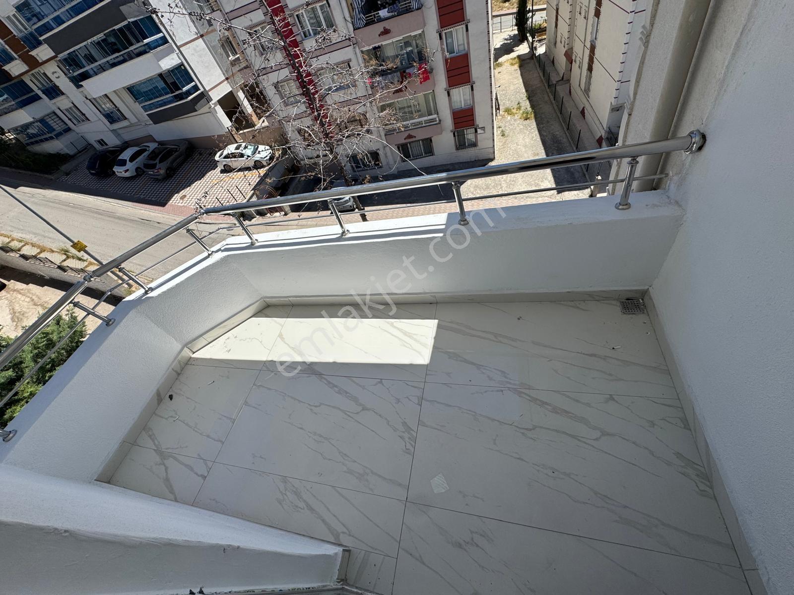 Selçuklu Mah'de 3+1 Ön Cephe Salon Bağımsız Ful Yapılı!!! - Görsel 17