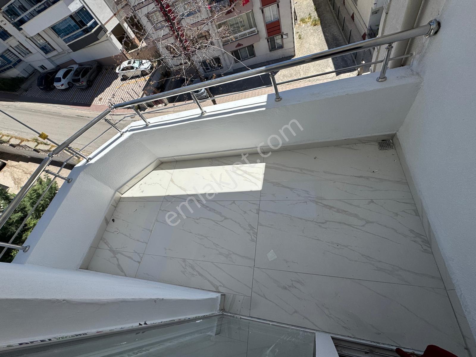 Selçuklu Mah'de 3+1 Ön Cephe Salon Bağımsız Ful Yapılı!!! - Görsel 31