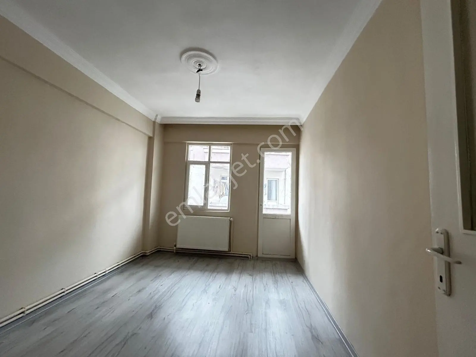 Delux'den Hürriyet Mahallesinde 2+1 Kiralık Daire - Görsel 2
