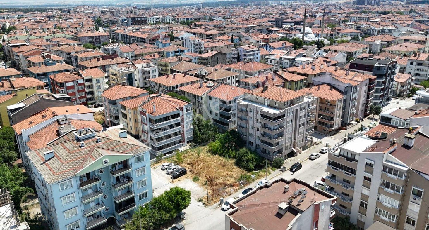Balıkesir Bahçelievler'de 644 M² 5 Kat İmarlı Köşe Projelik Arsa - Görsel 8