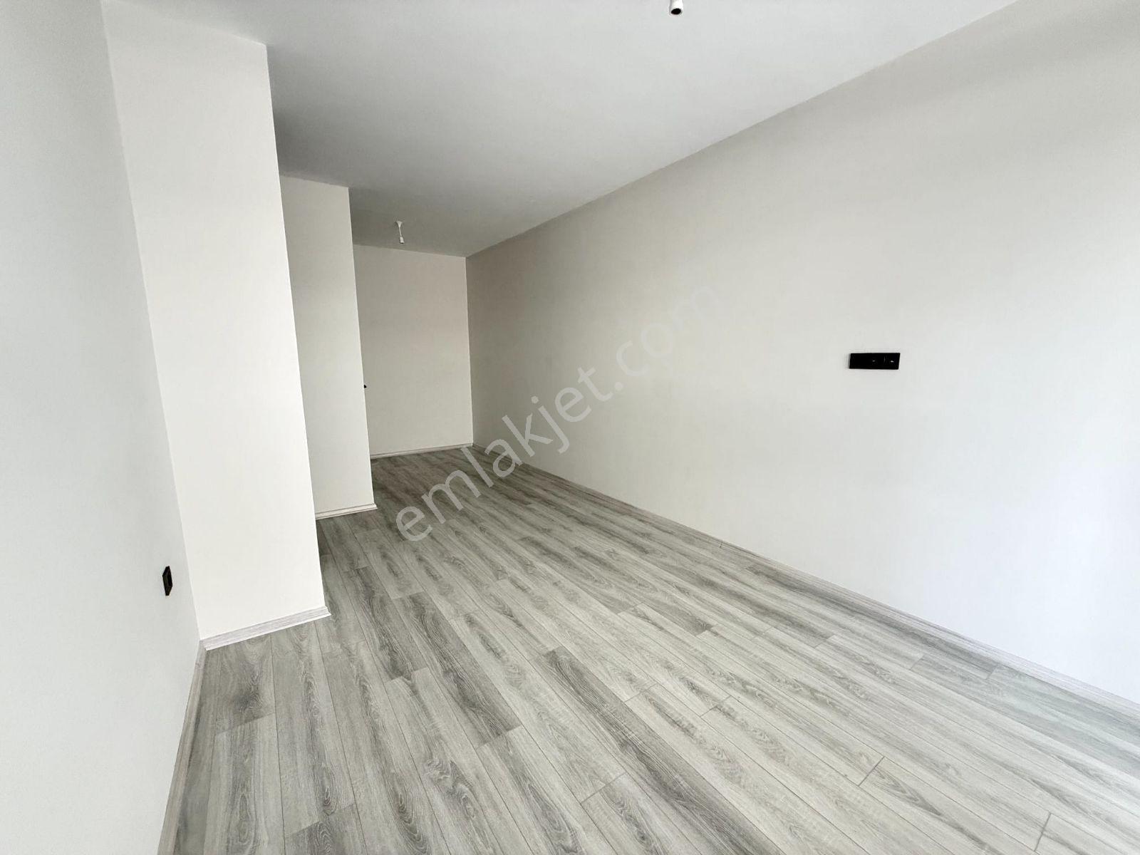 Remax Advantage'dan Kayapa'da Sosyal Donatılı Sitede Geniş Daire - Görsel 18