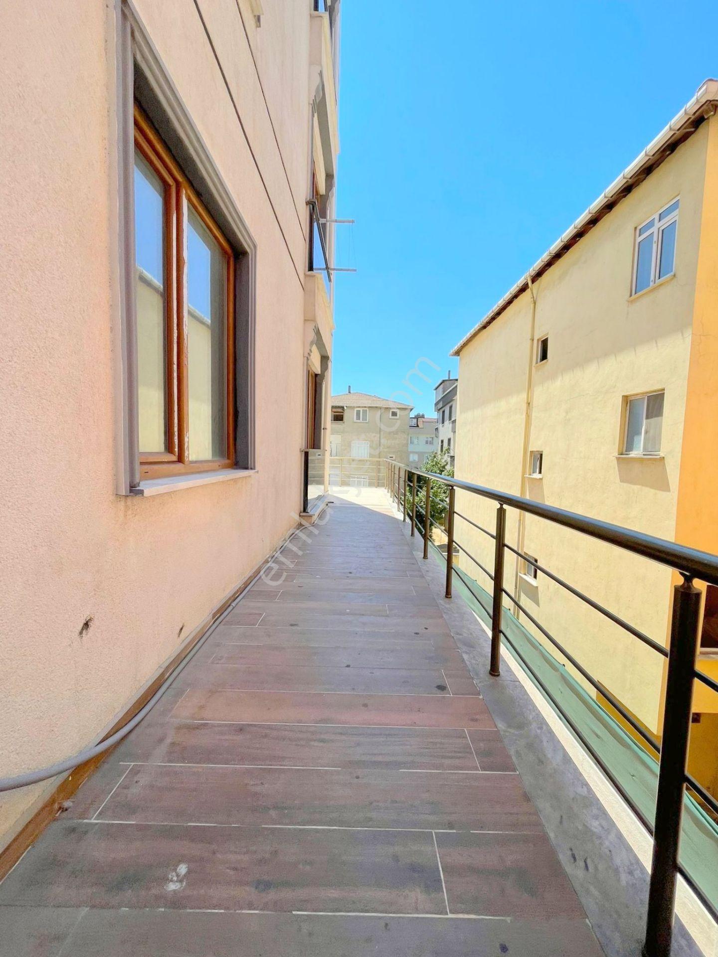 Mertcan'dan Kavakpınar Mah.iskanlı Cadde Üzeri Teraslı 2+1 Daire - Görsel 4
