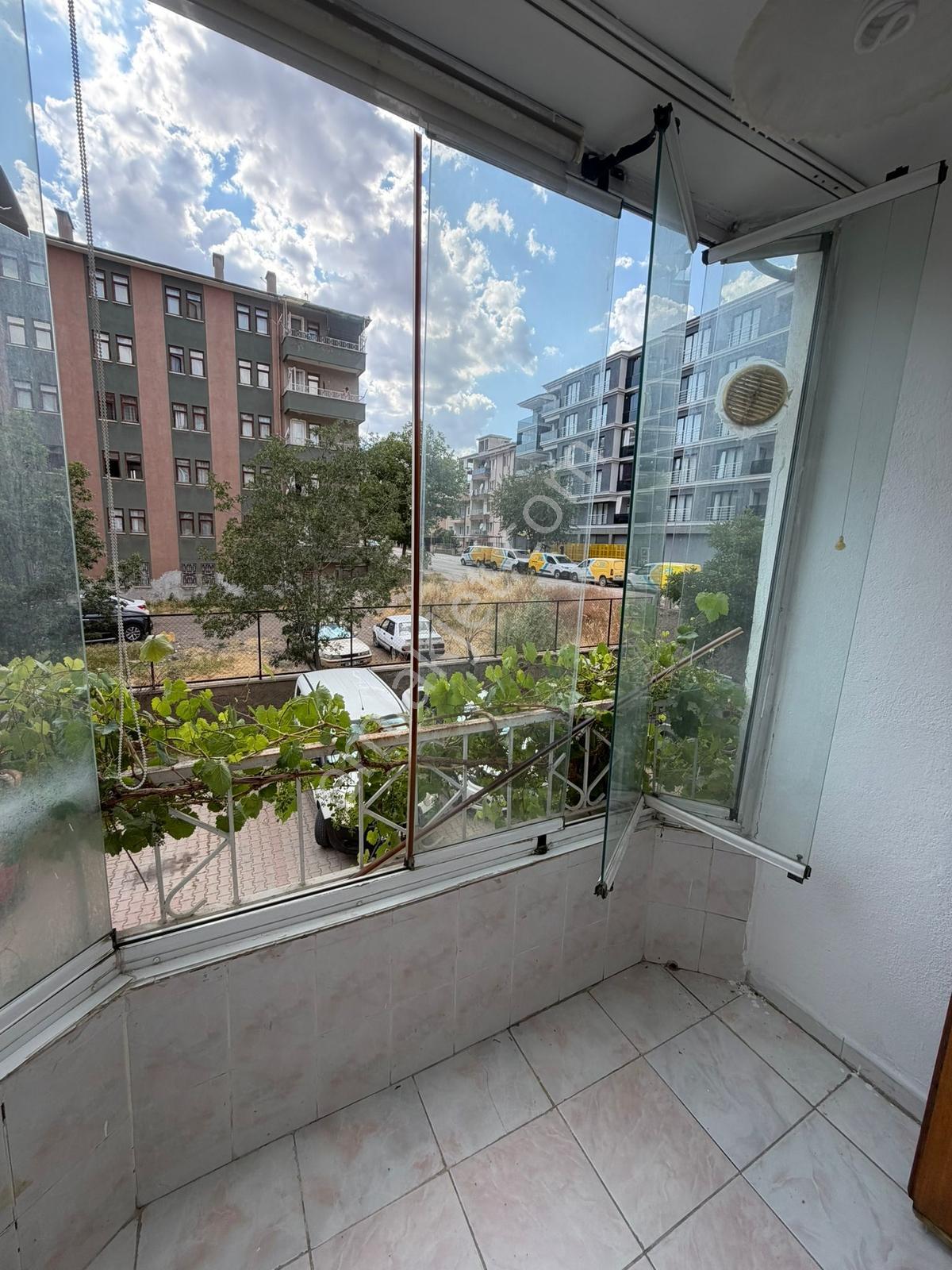 Mes Emlak'tan Fatih Mahallesinde 3+1 Kiralık Site Dairesi - Görsel 21