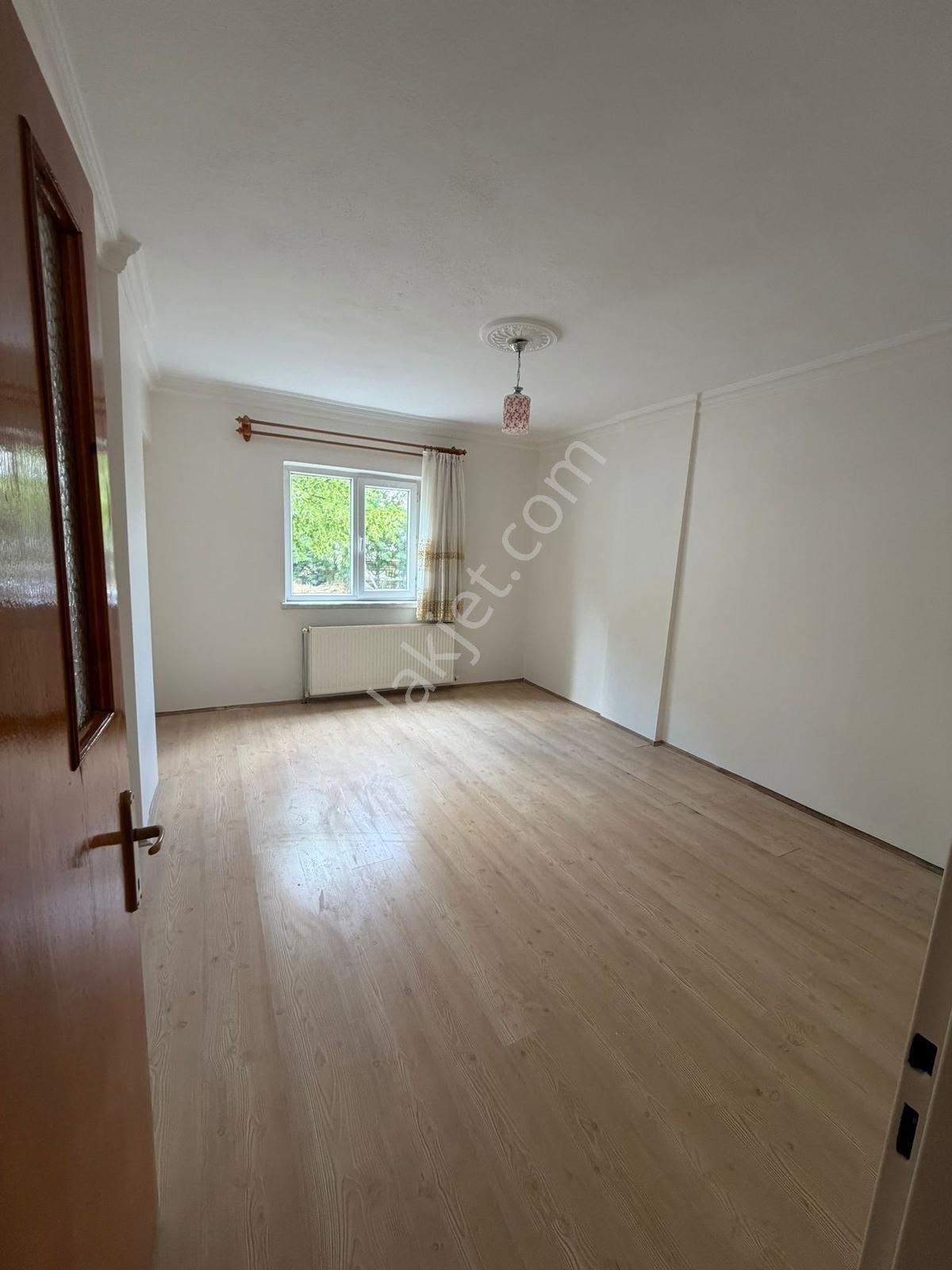 Mes Emlak'tan Fatih Mahallesinde 3+1 Kiralık Site Dairesi - Görsel 30