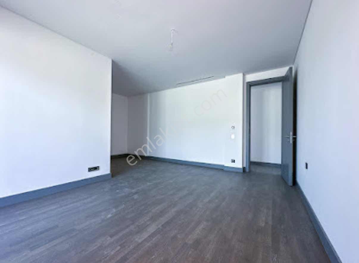 Büyükçekmece Folkart Nefes Projesi Satılık 4+1 Tek Katlı Villa - Görsel 16