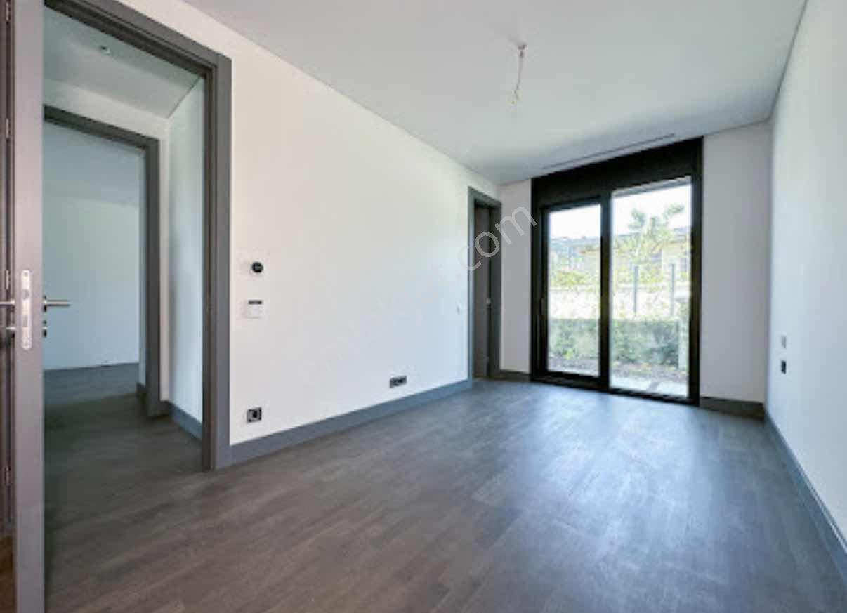 Büyükçekmece Folkart Nefes Projesi Satılık 4+1 Tek Katlı Villa - Görsel 26