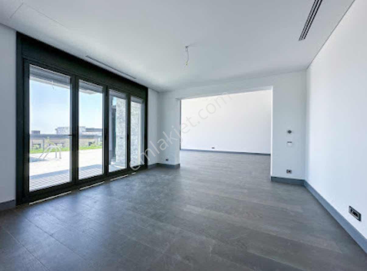 Büyükçekmece Folkart Nefes Projesi Satılık 4+1 Tek Katlı Villa - Görsel 9