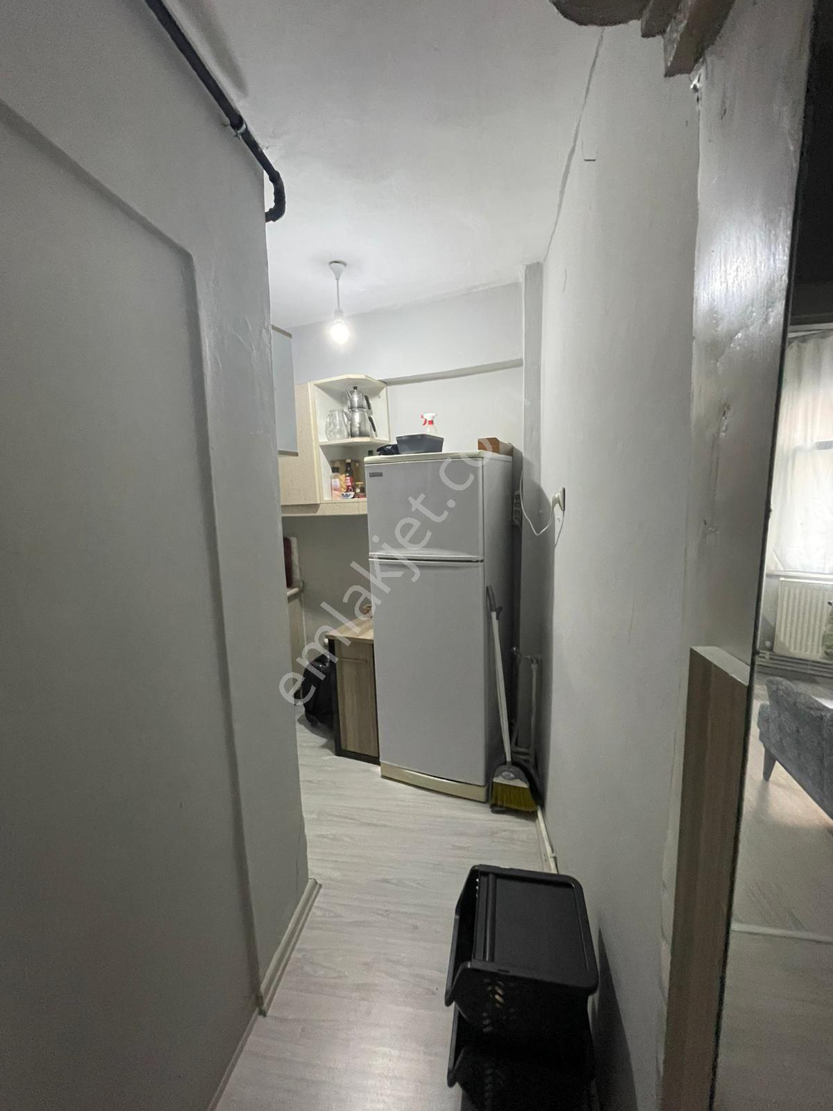 Beyoğlu Kasımpaşa Sururi'de, Kiralık Eşyalı, 1+1, 65m2, Giriş Kat Daire - Sözgen'den - 289k - Görsel 14