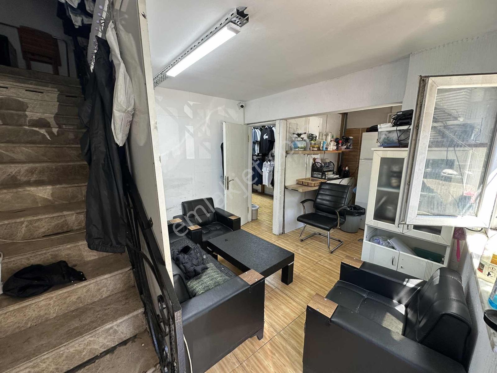 Ümraniye Çarşıya 5 Dk | 320 M² | 3 Katlı - Görsel 14