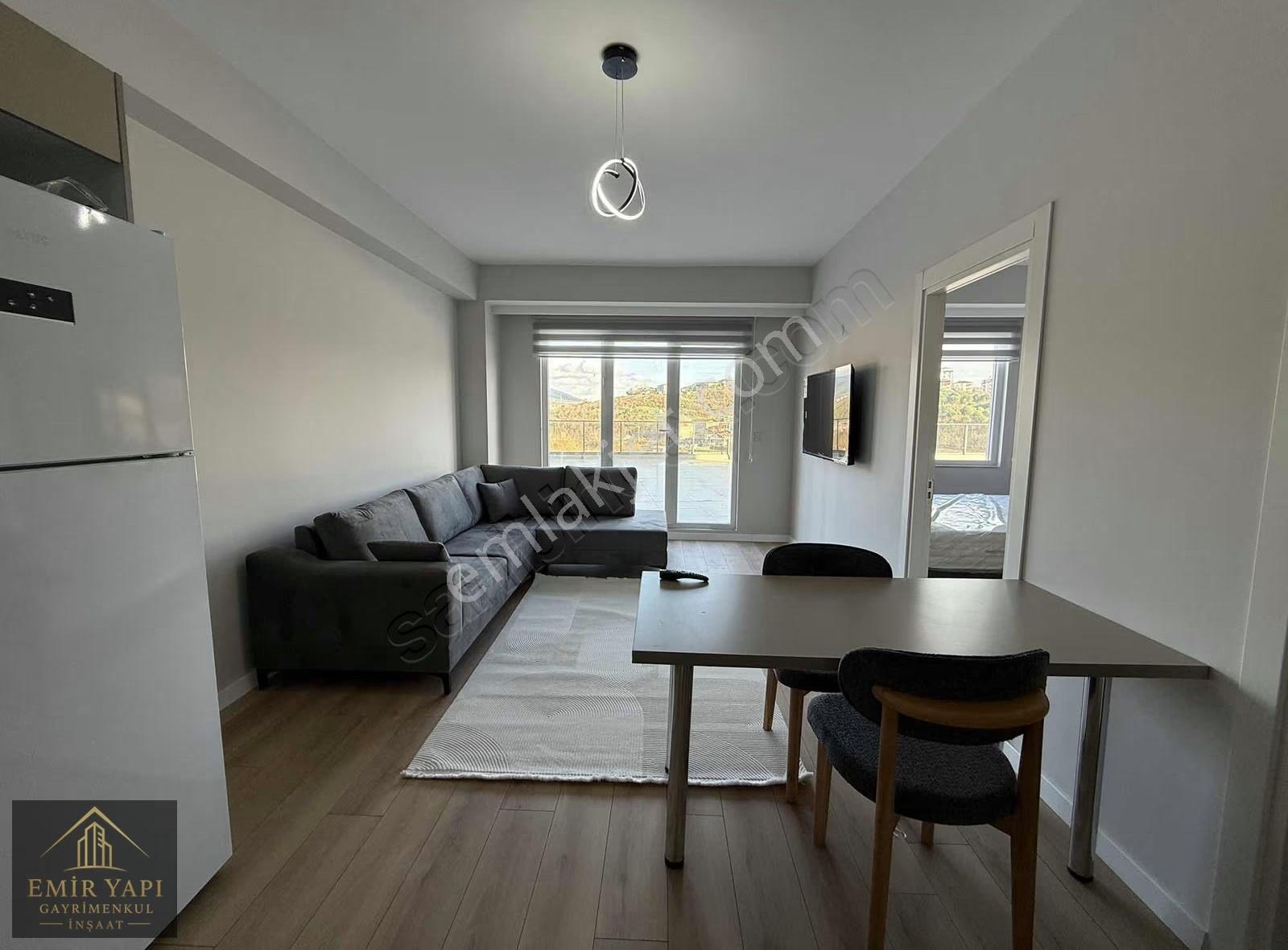 Özyeğin Hastane Yanı Full Eşyalı Otopark Sıfır Lüks 1+1 Daireler