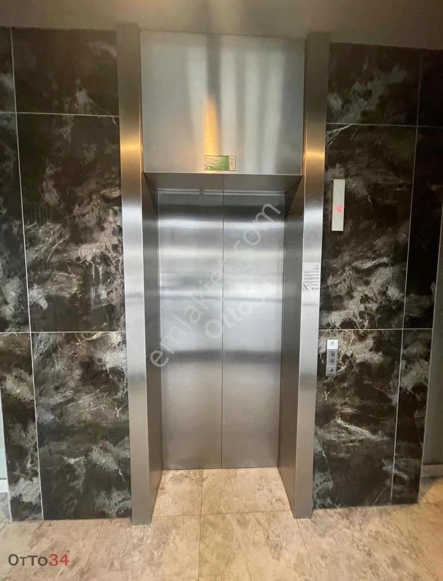 Sinpaş Finansşehir'de Kiralık Alçak Kat 1+1 Boş Hemen Taşın - Görsel 7