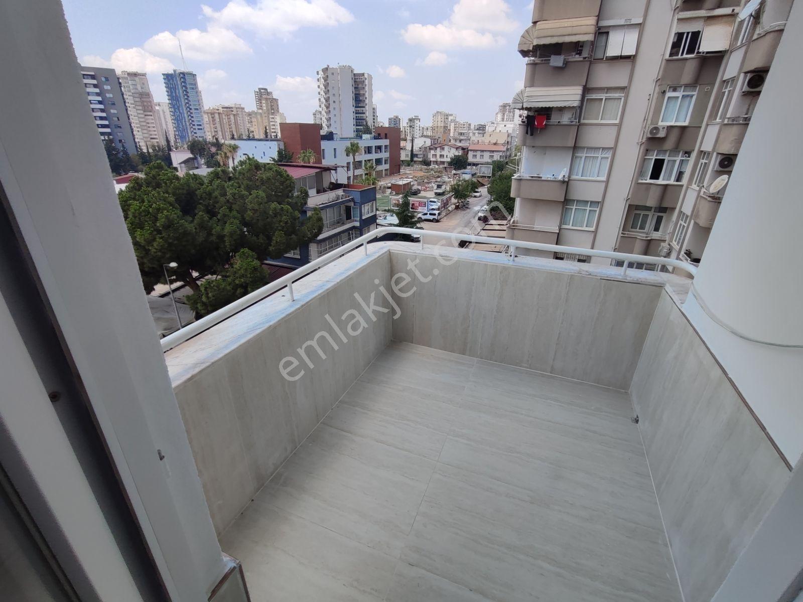Amaç'tan Beyazevler Kaktüs Cafe Civ Site İçer Xxl Yapılı 3+1 - Görsel 6