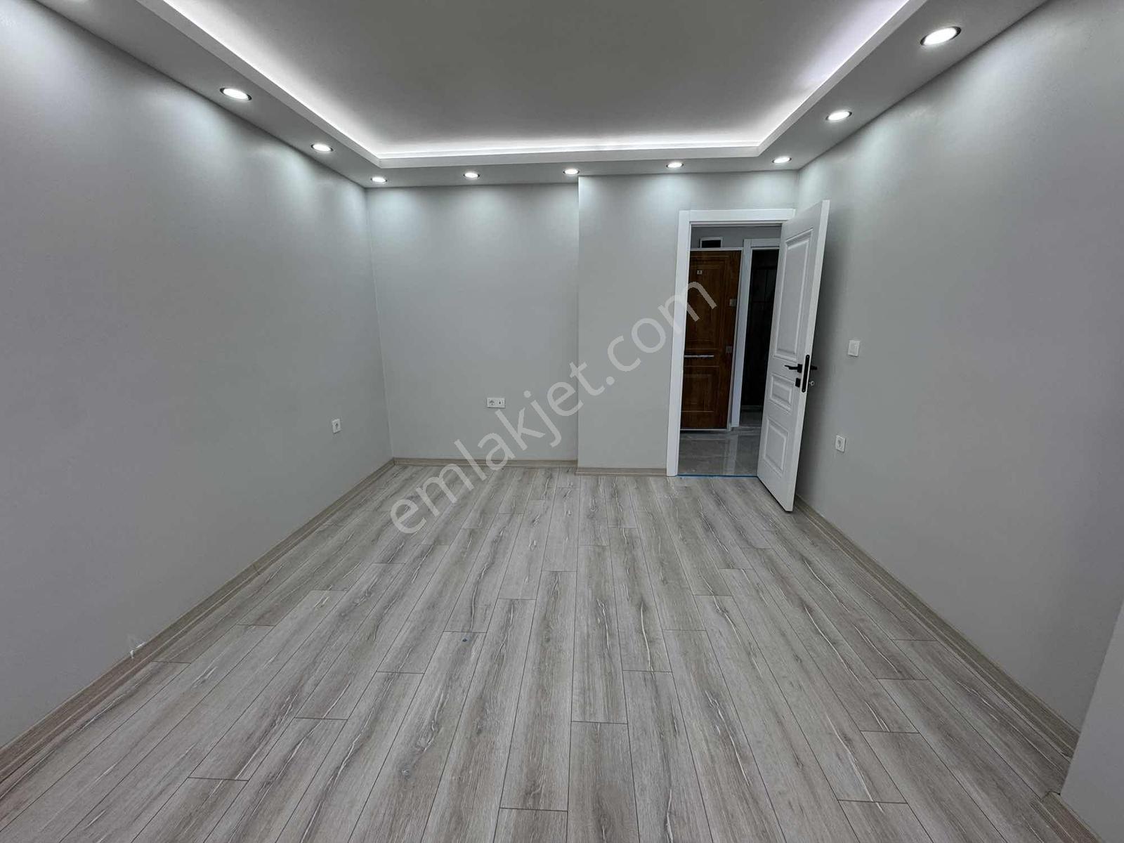 Çekmeköy Merkez Mah. Satılık 2+1 Manzaralı Daire!! - Görsel 15