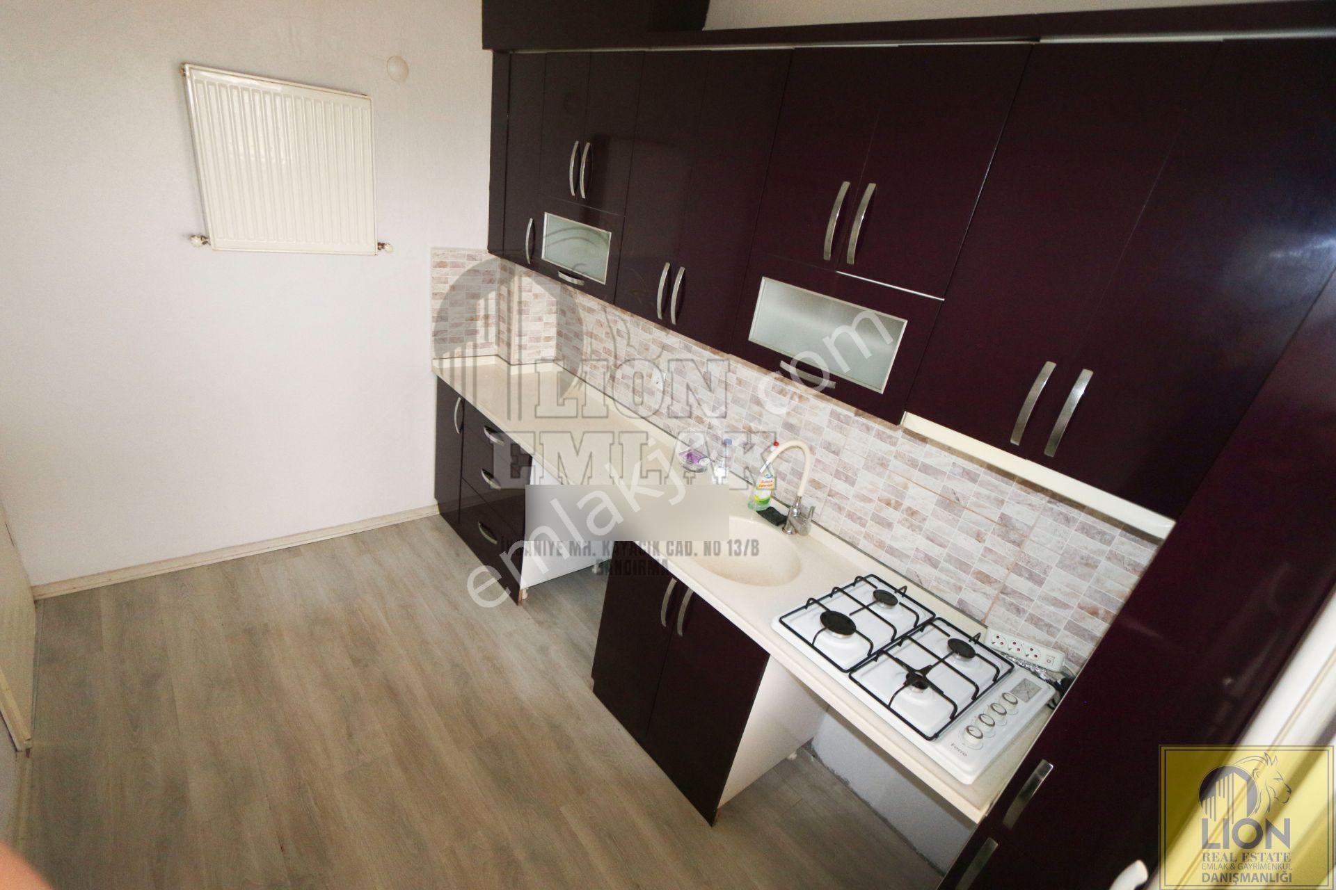 Lıon Emlak'tan 17 Eylül'de Arakat,çift Balkon Ve Teraslı Satılık 2+1 Dai - Görsel 2