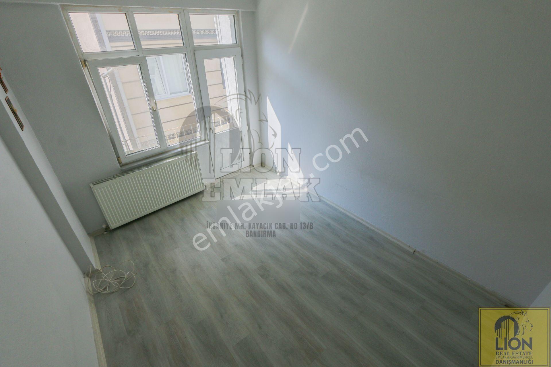 Lıon Emlak'tan 17 Eylül'de Arakat,çift Balkon Ve Teraslı Satılık 2+1 Dai - Görsel 20