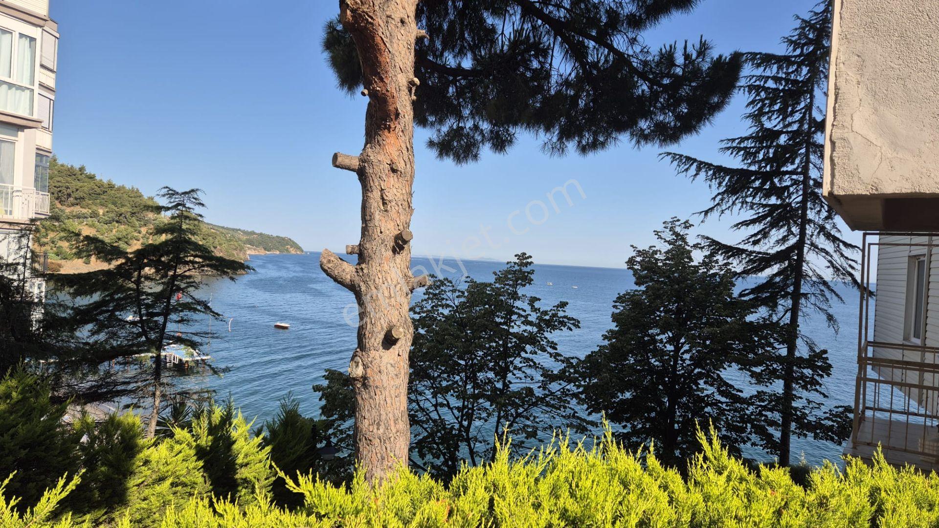 Kardeş'ten Mudanya Kumyaka'da Denize Sıfır Sitede Panoramik Deniz Manzaralı 2+1 Daire - Görsel 3