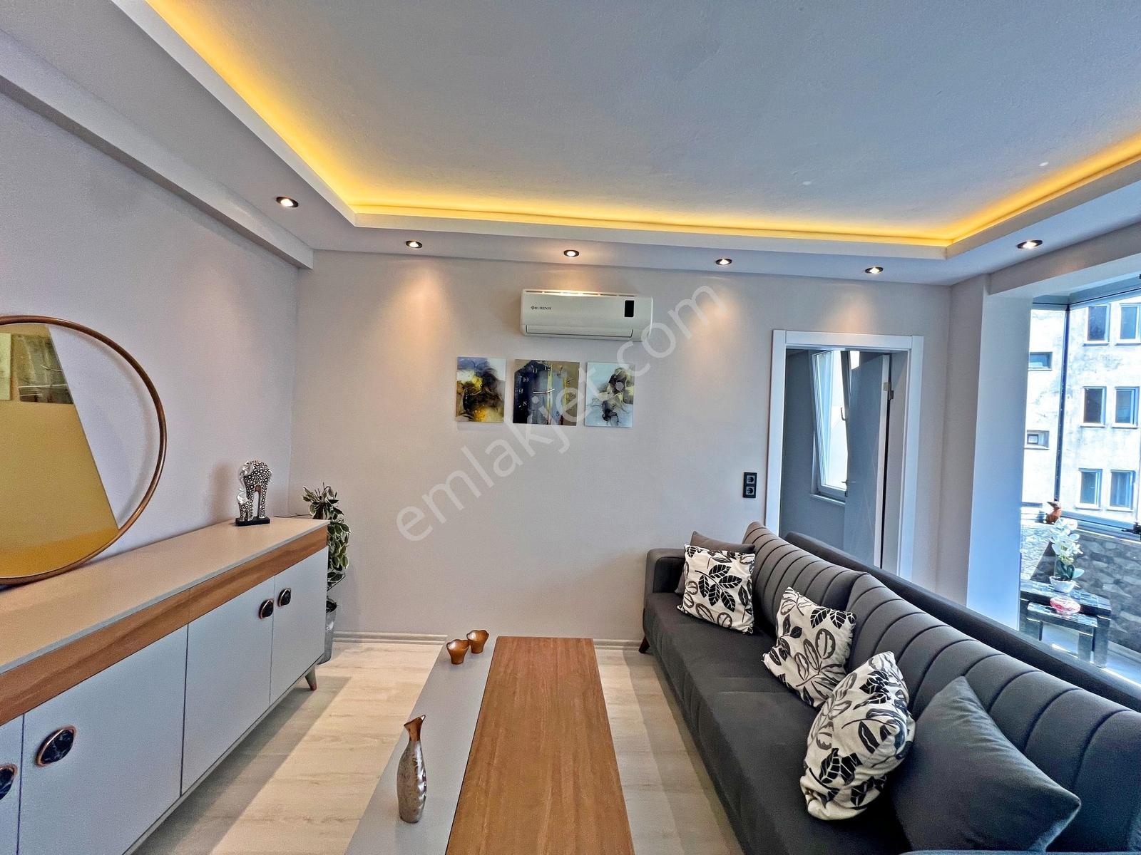 Alanya Merkezde Satılık 2+1 Masrafsız Lüks Eşyalı Havuzlu Daire - Görsel 25