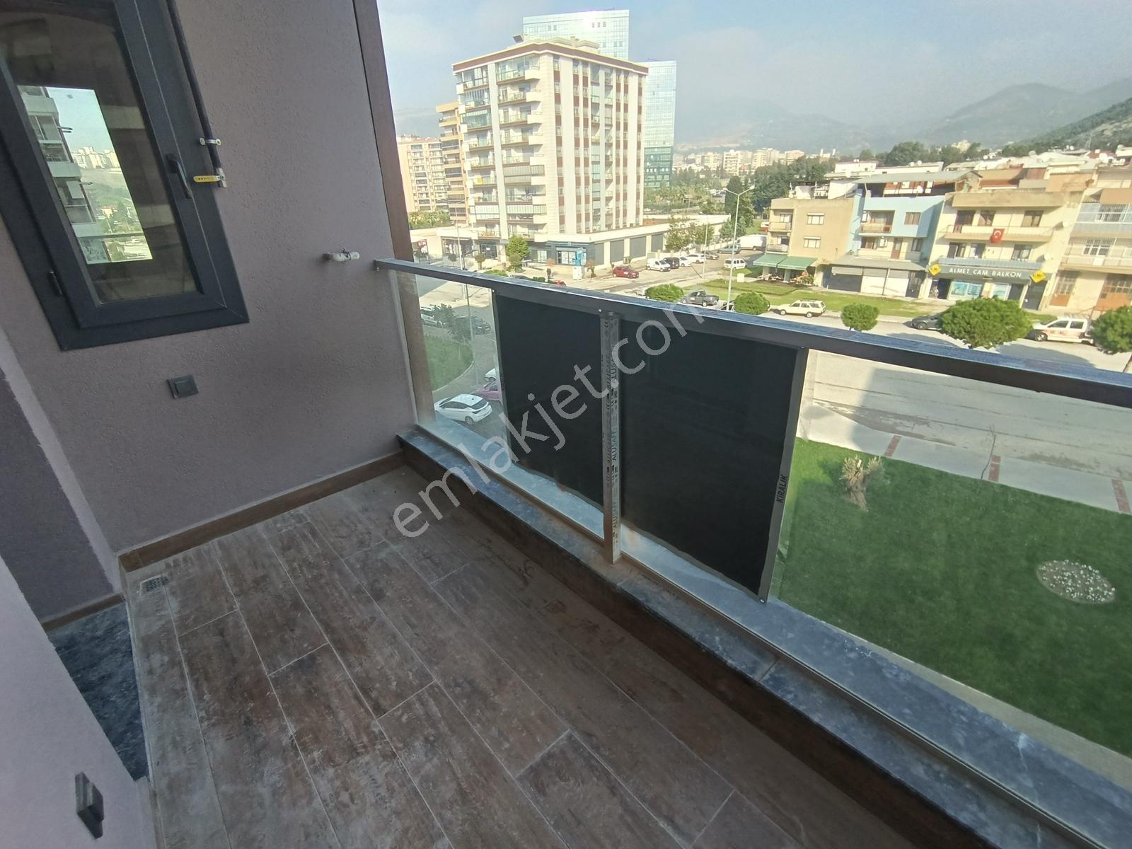 Karşıyaka Örnekköy La Vida Park Evleri 3+1 - Görsel 25