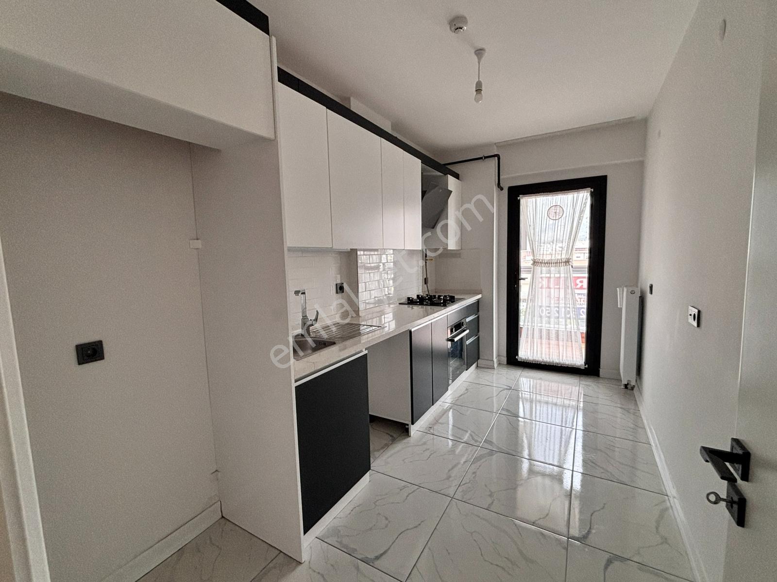 Karşıyaka Örnekköy La Vida Park Evleri 3+1 - Görsel 21