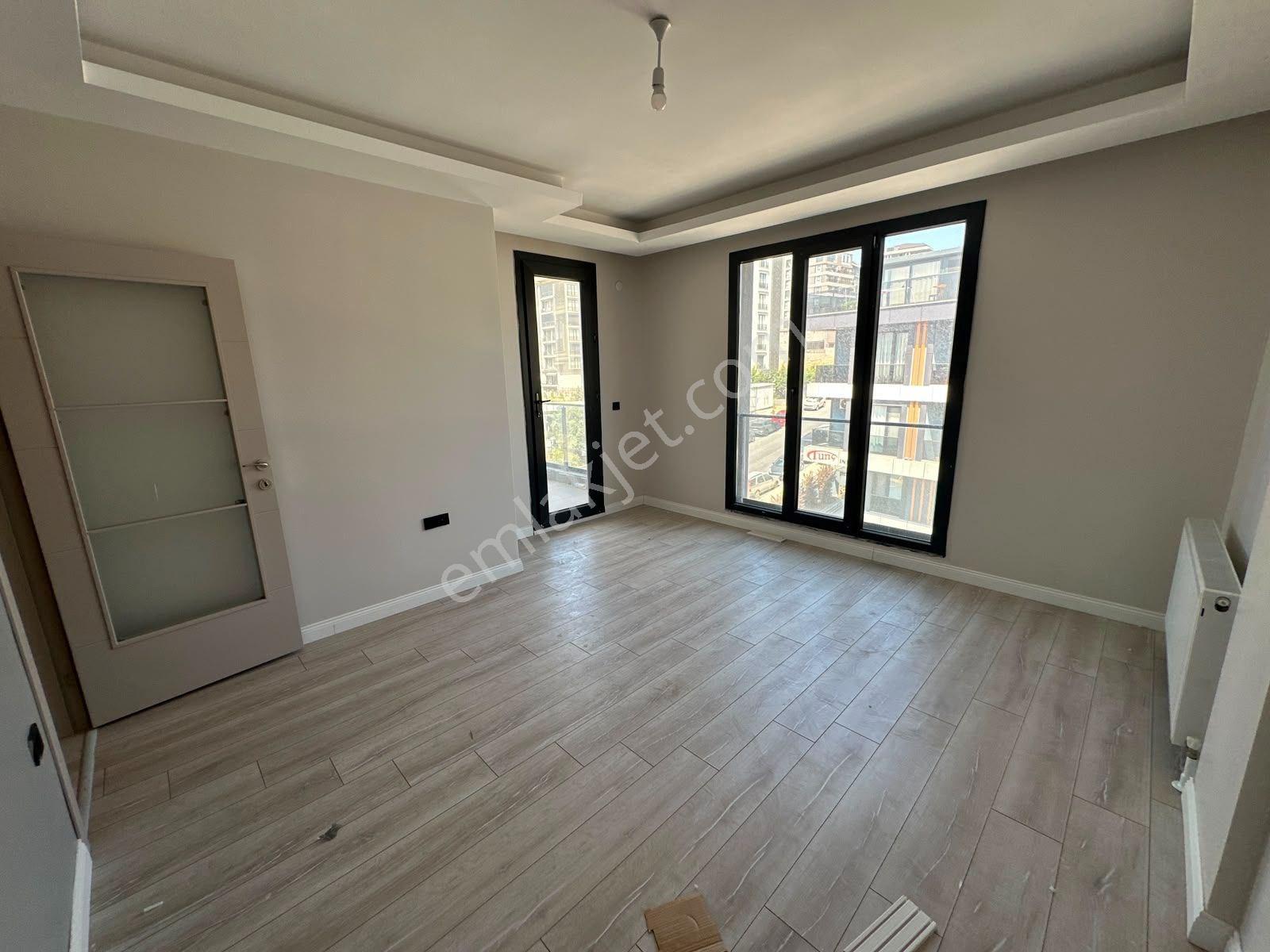 Beylikdüzü Kavaklıda Kiralık 3+2 160 M2 Dubleks Daire - Görsel 7