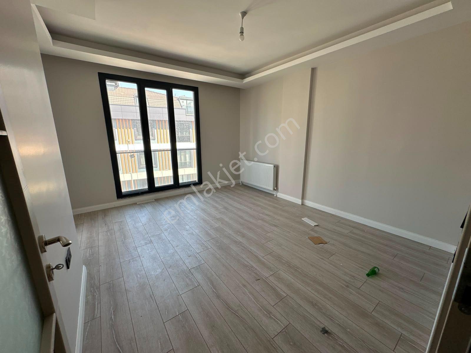 Beylikdüzü Kavaklıda Kiralık 3+2 160 M2 Dubleks Daire - Görsel 9
