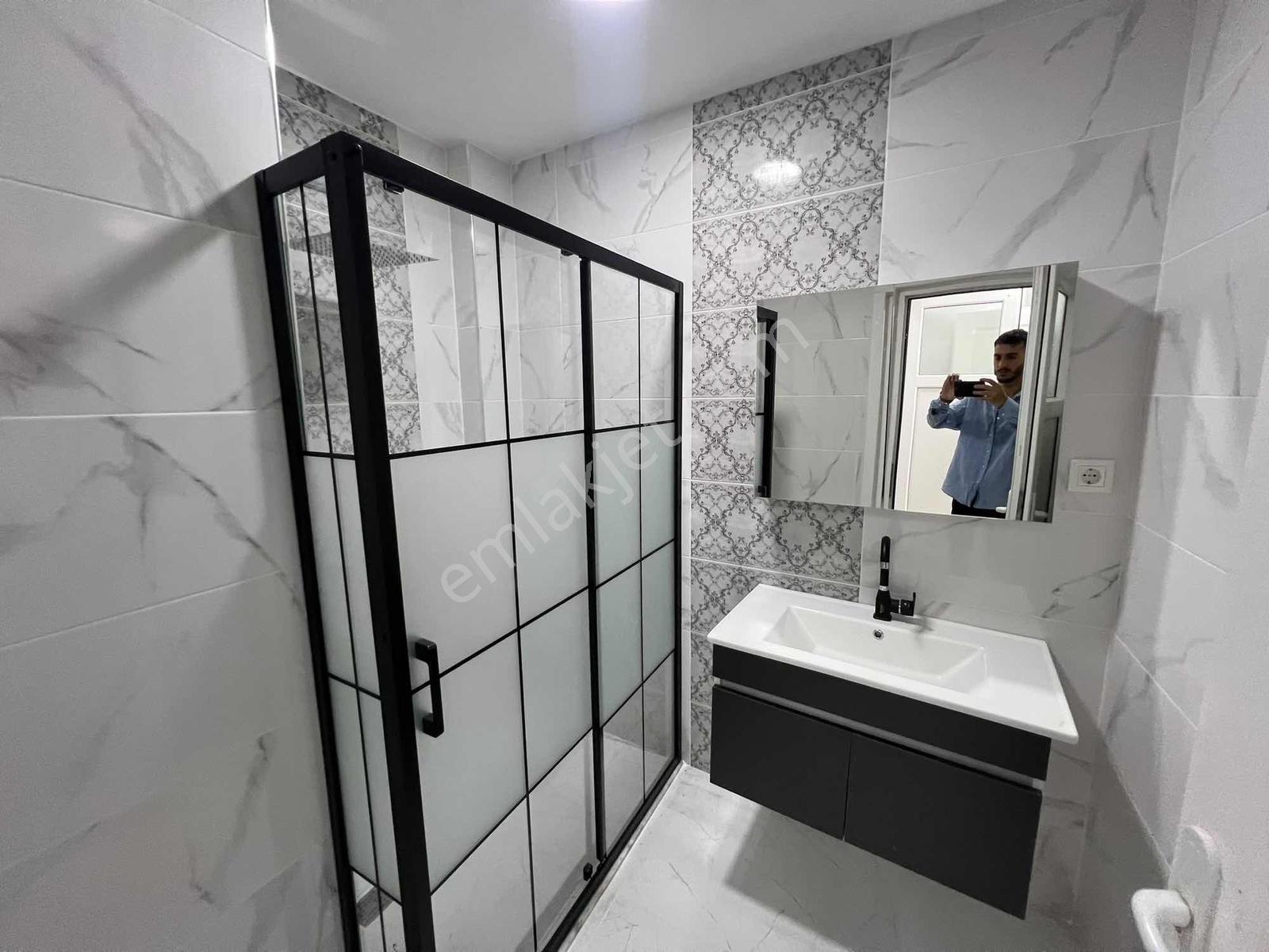 Avrupa Konutlarının Girişinde 100m2 Satılık Lüx Daire - Görsel 14