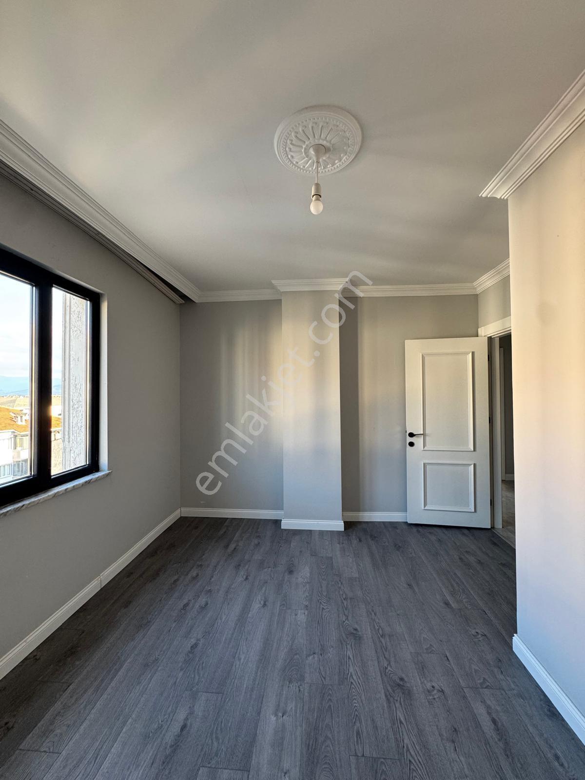 İnegöl Alanyurt Yeni Mahallede Kiralık 2+0 Daire - Görsel 10