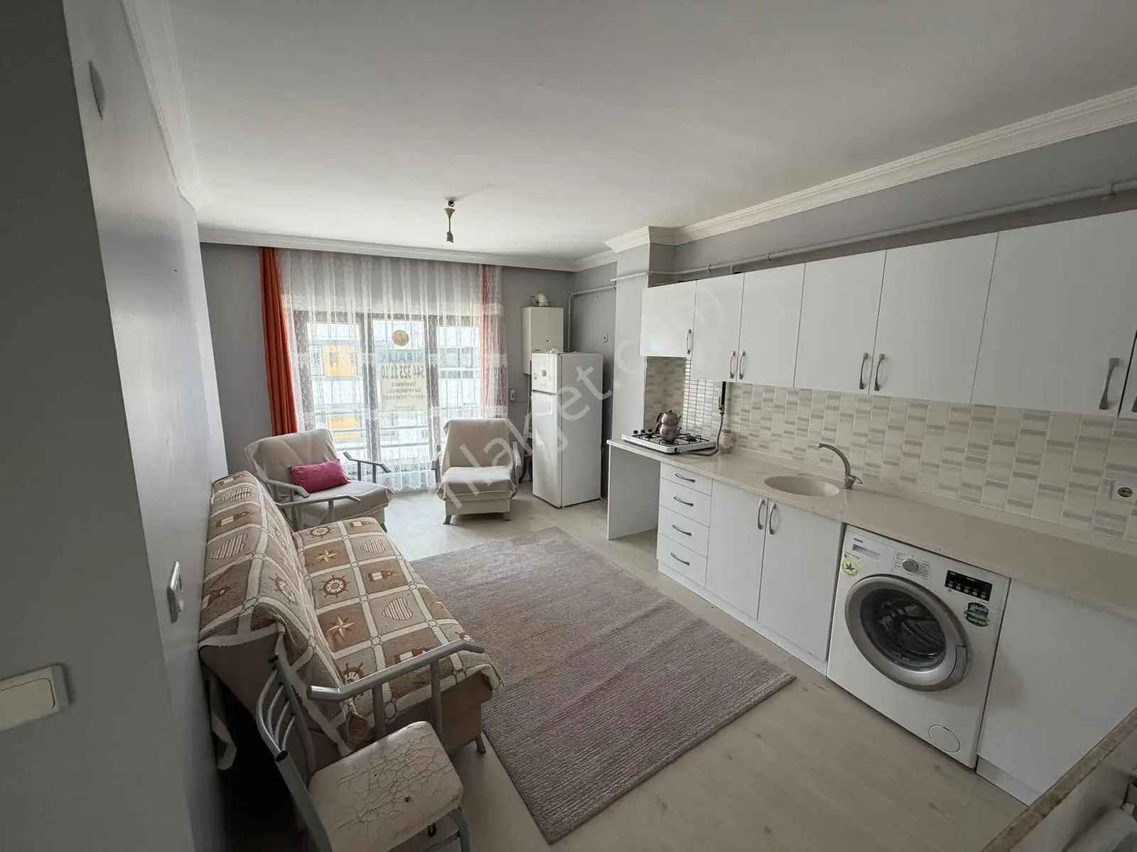 Demirbaş Gayrimenkulden Üni.böl. Kiralık Eşyalı 2+1 Daire - Görsel 3